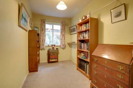 Wincroft Road, Caversham Heights, Image 13