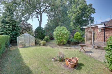 Wincroft Road, Caversham Heights, Image 16