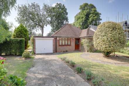 Wincroft Road, Caversham Heights, Image 18