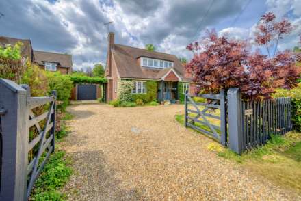 River Road, Caversham Heights, Reading