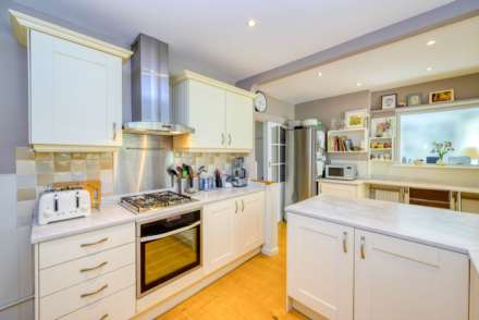 River Road, Caversham Heights, Reading, Image 13