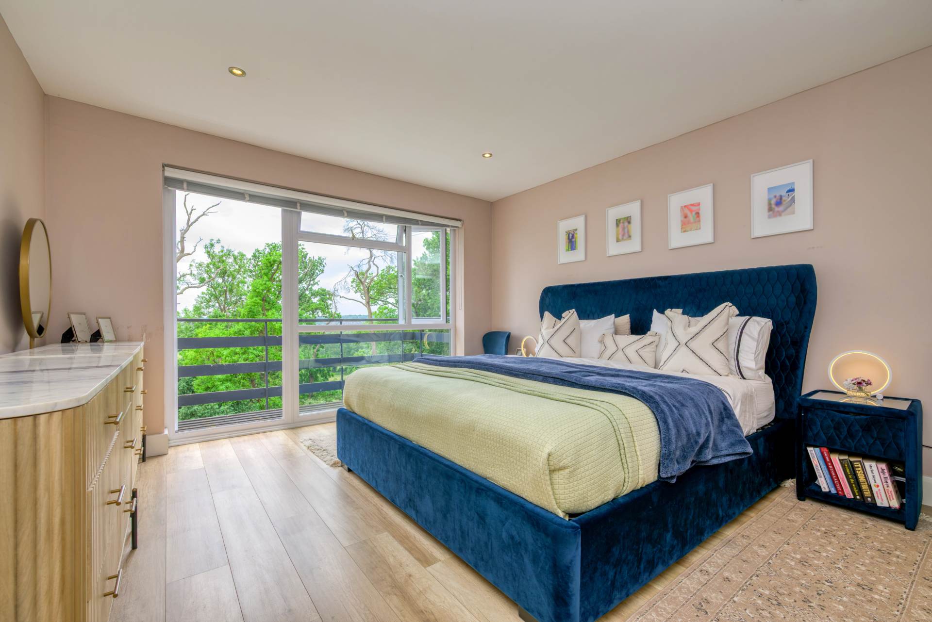 Ridge Hall Close, Caversham, Image 8