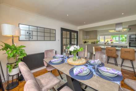 Ridge Hall Close, Caversham, Image 16