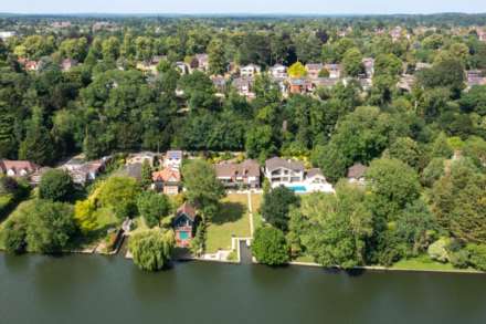 Ridge Hall Close, Caversham, Image 41