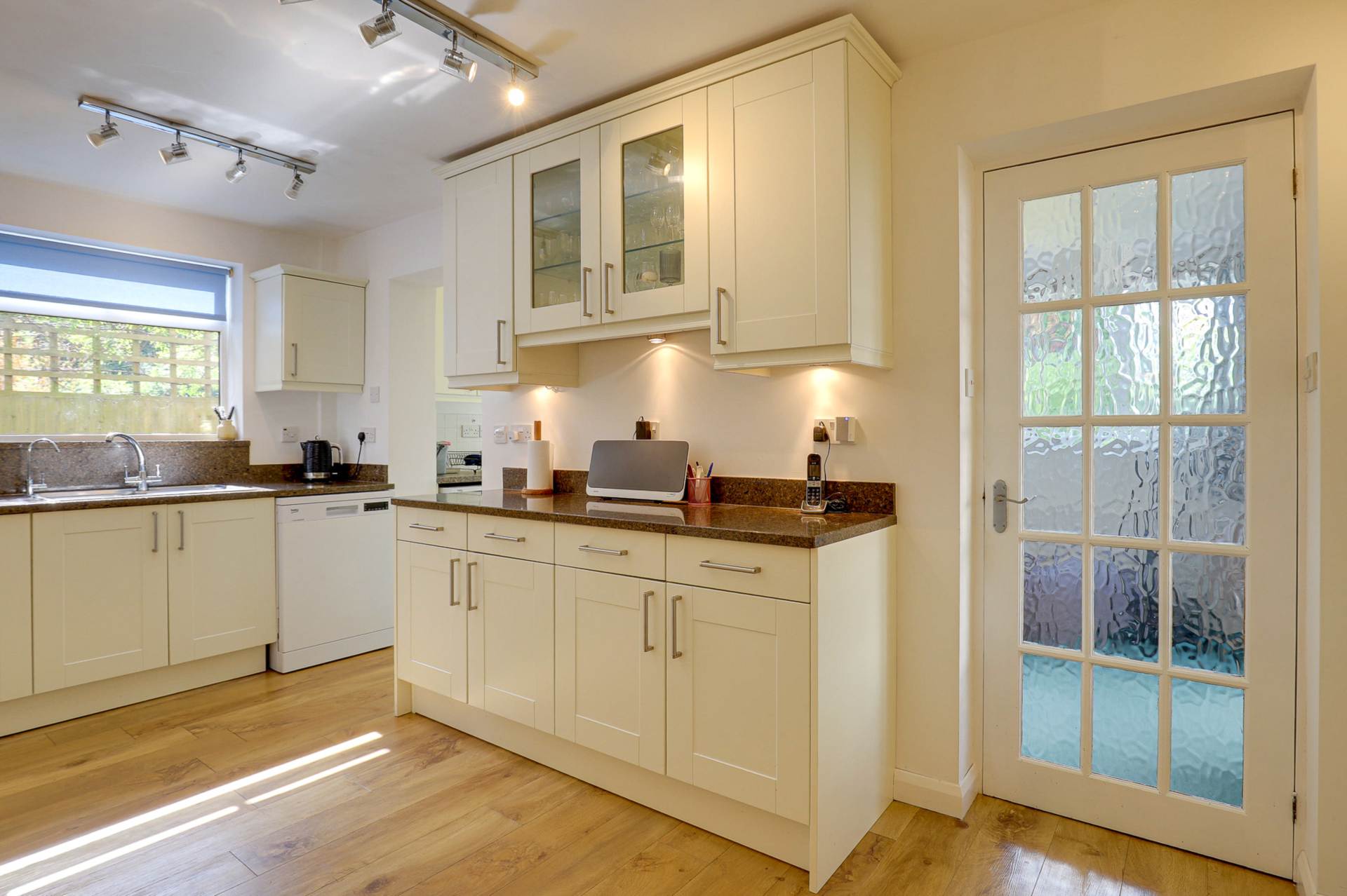 Silverthorne Drive, Caversham, Image 14