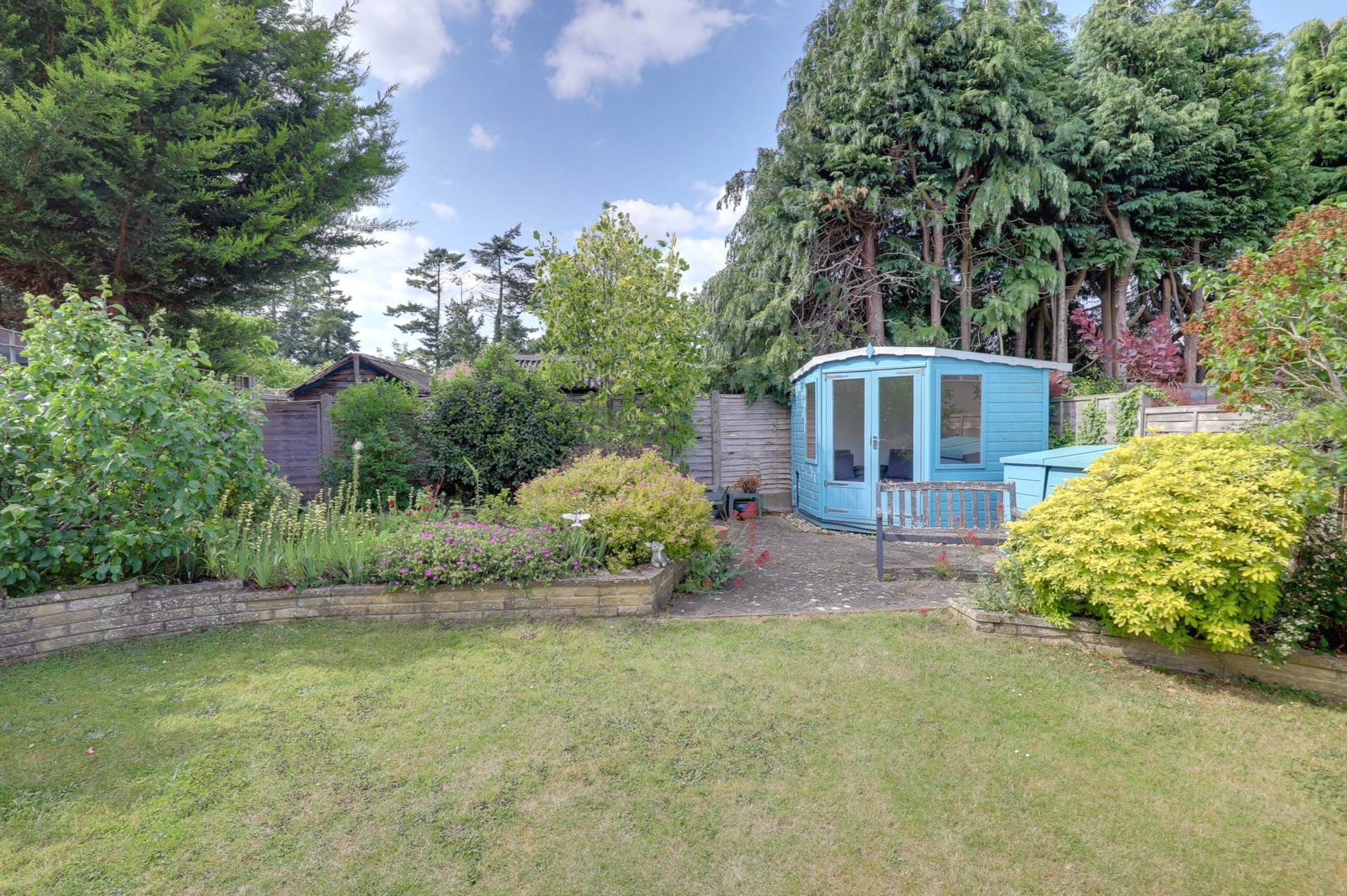 Silverthorne Drive, Caversham, Image 34