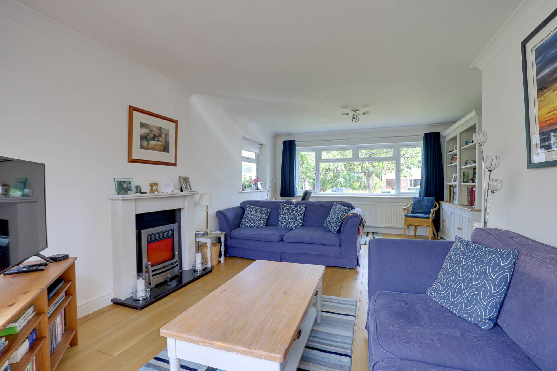 Silverthorne Drive, Caversham, Image 4