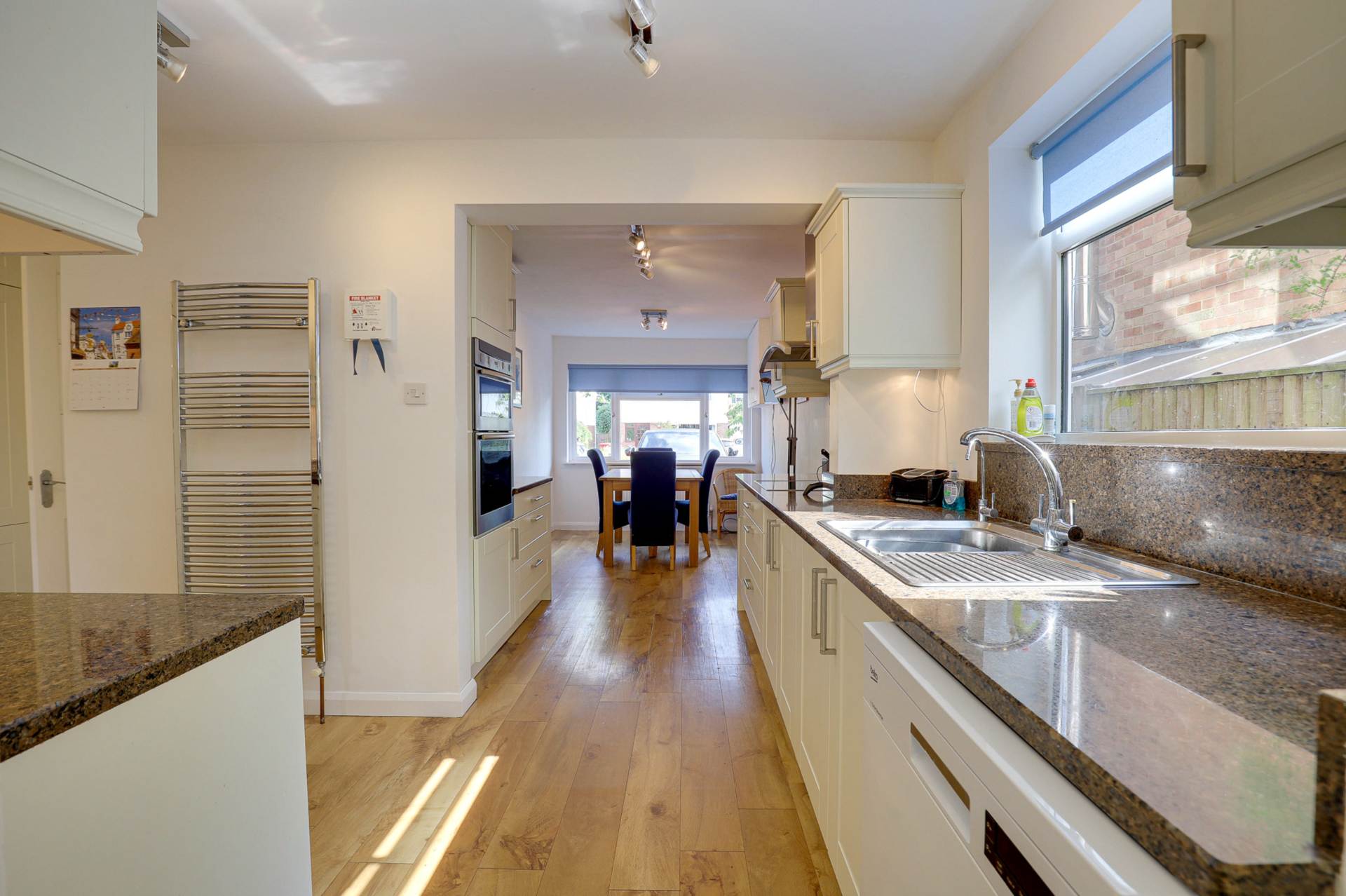 Silverthorne Drive, Caversham, Image 6