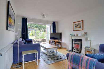 Silverthorne Drive, Caversham, Image 18