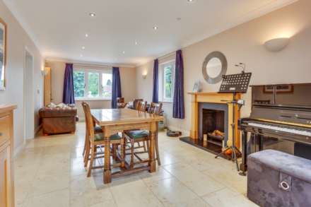 Grosvenor Road, Caversham, Image 3