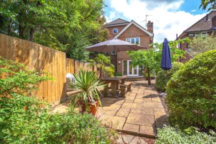 Grosvenor Road, Caversham, Image 9