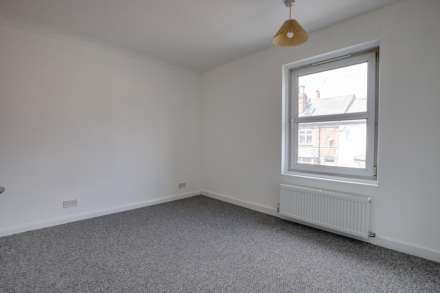 Kings Road, Caversham, Reading, Image 10