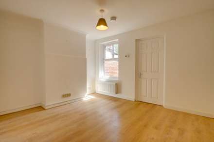 Kings Road, Caversham, Reading, Image 4