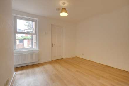 Kings Road, Caversham, Reading, Image 5