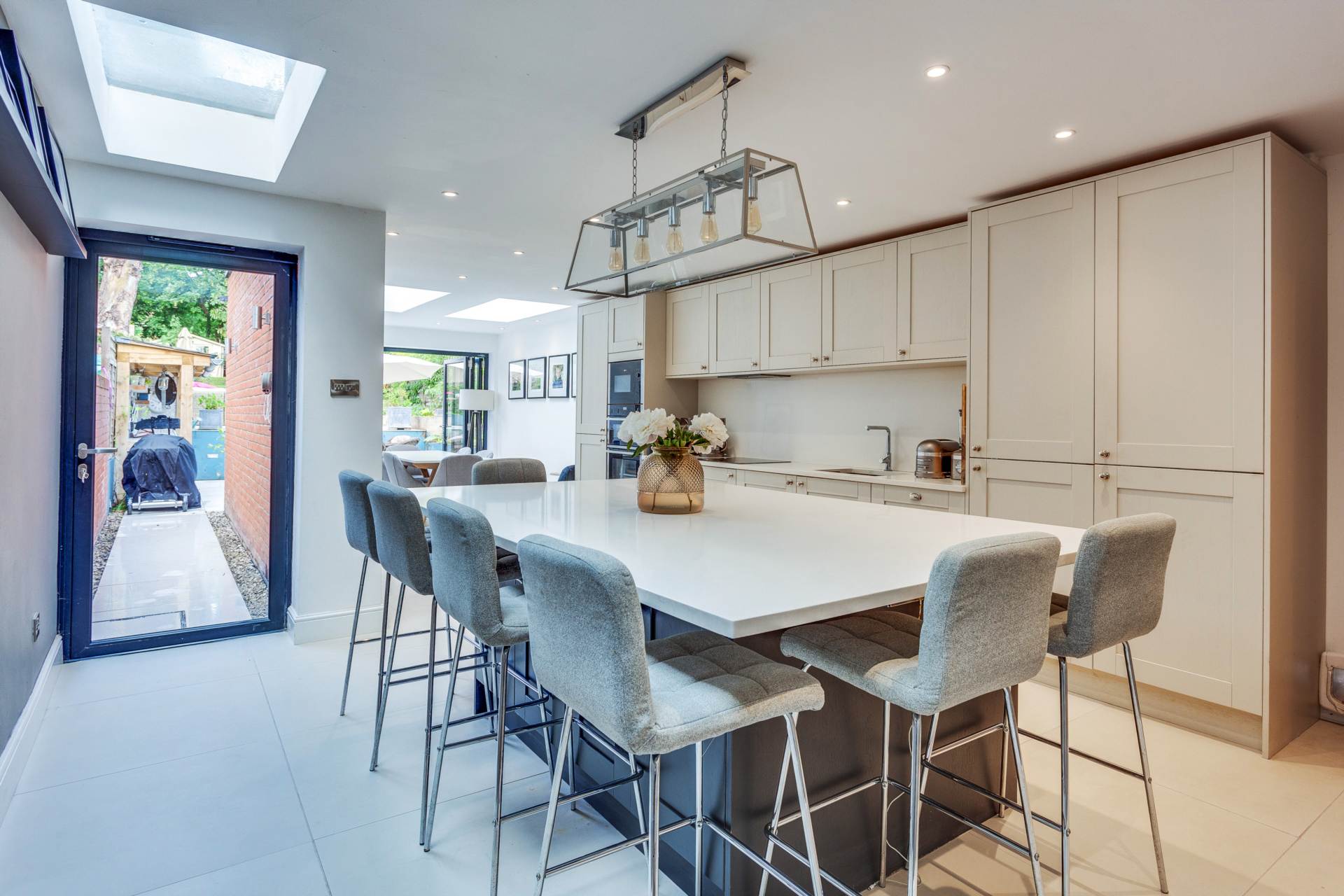 Blenheim Road, Caversham Heights, Image 4