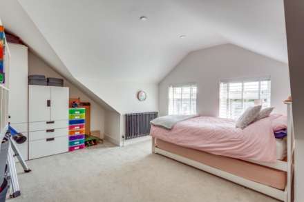 Blenheim Road, Caversham Heights, Image 17