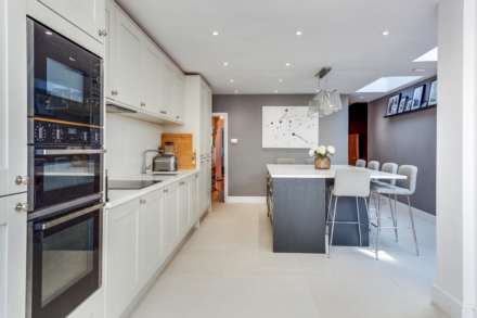 Blenheim Road, Caversham Heights, Image 9