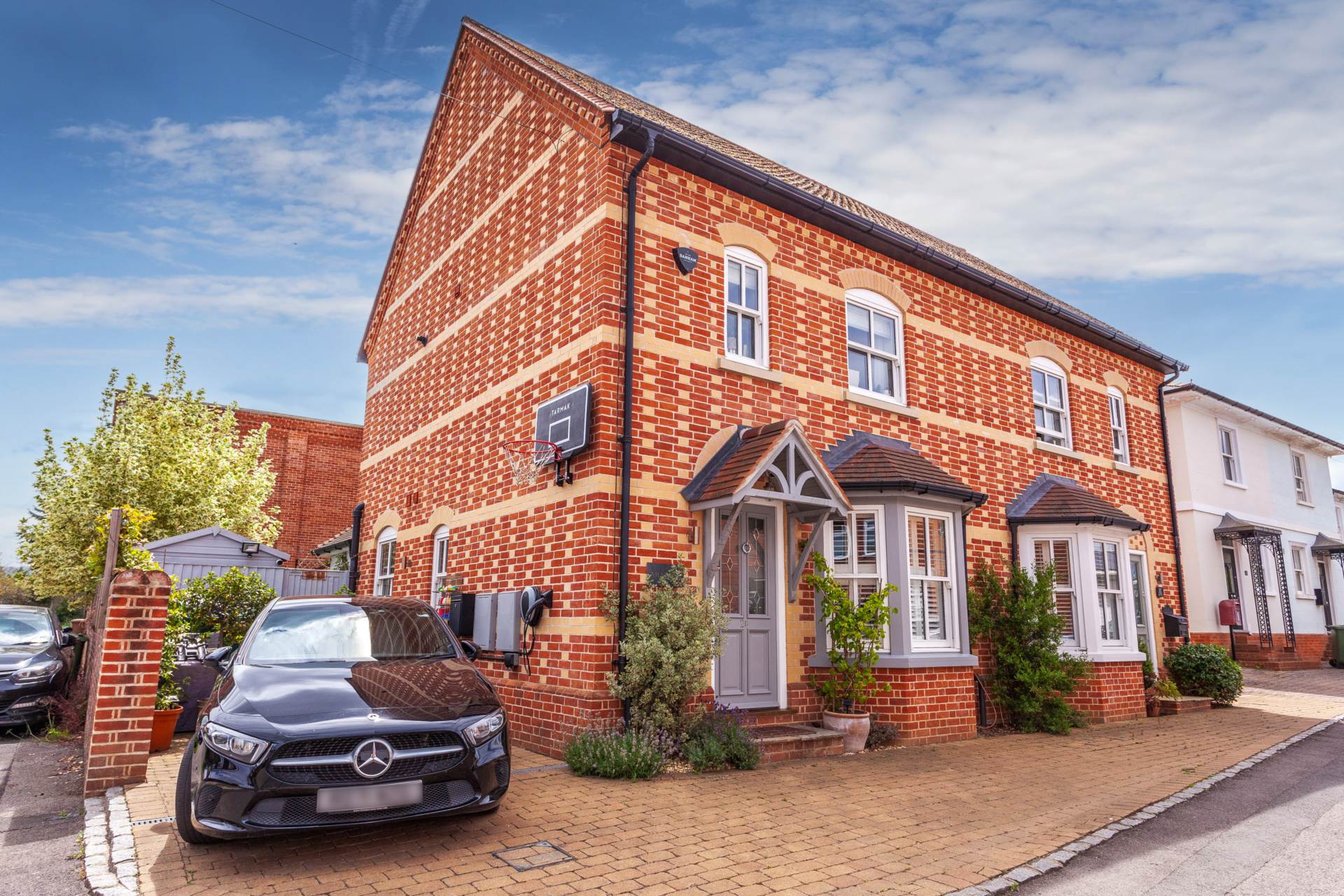 Farm Road, Henley-on-Thames, South Oxfordshire, Image 1