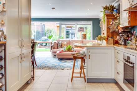 Farm Road, Henley-on-Thames, South Oxfordshire, Image 25