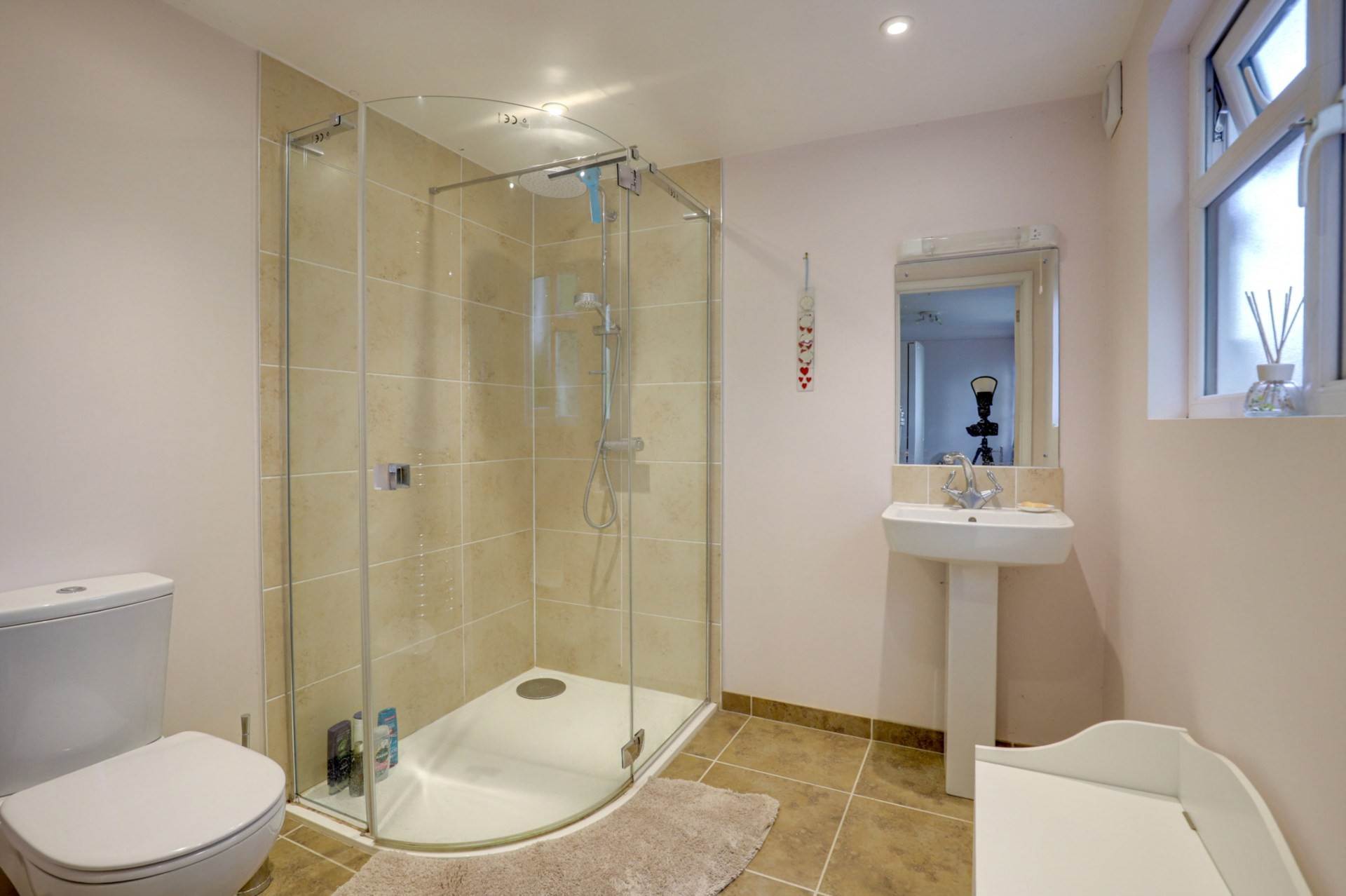 Red House Drive, Sonning Common, South Oxfordshire, Image 13