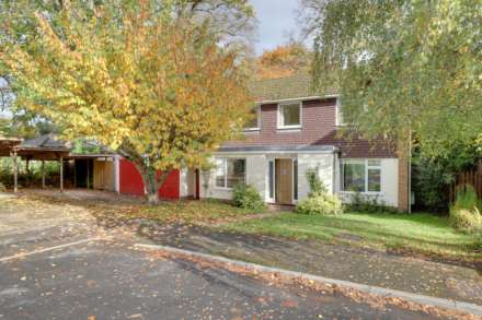 Red House Drive, Sonning Common, South Oxfordshire, Image 16