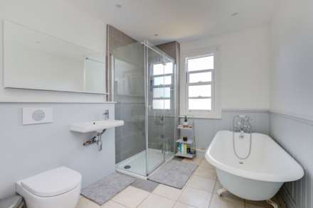 Kidmore Road, Caversham Heights, Image 20