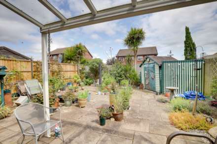 Delafield Drive, Calcot, Image 13