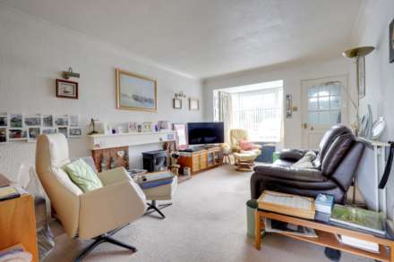 Delafield Drive, Calcot, Image 3