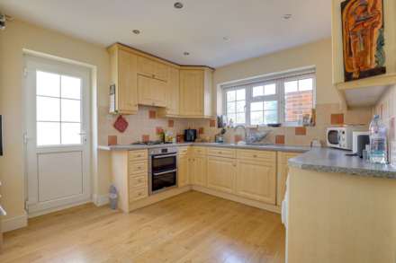 Blenheim Road, Caversham, Image 13