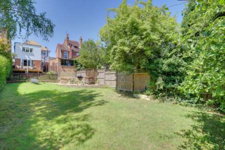 Blenheim Road, Caversham, Image 23