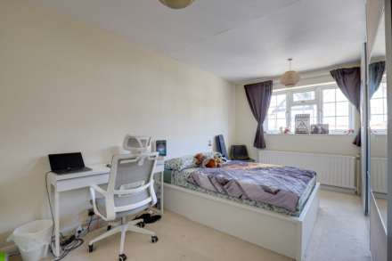 Blenheim Road, Caversham, Image 7
