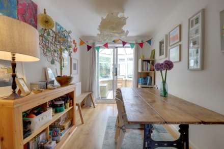 Morlais, Caversham, Image 10