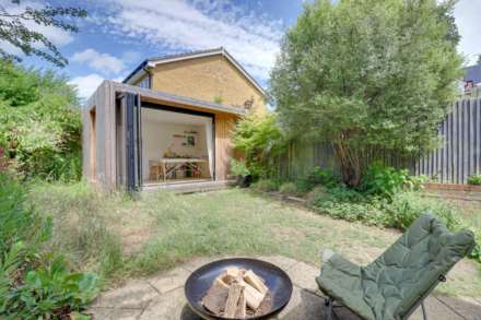 Morlais, Caversham, Image 24