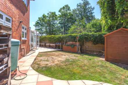 Balmore Drive, Reading, Image 28