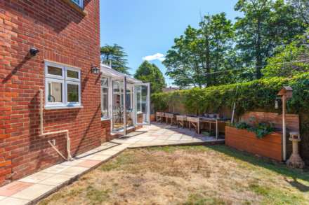 Balmore Drive, Reading, Image 29