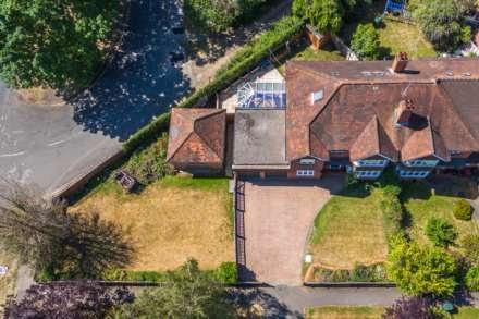 Balmore Drive, Reading, Image 9