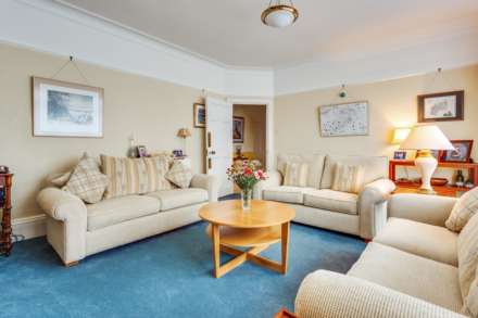 Kidmore Road, Caversham Heights, Image 15