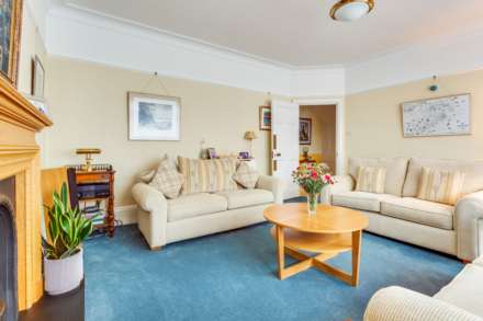 Kidmore Road, Caversham Heights, Image 16