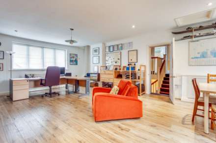 Kidmore Road, Caversham Heights, Image 24