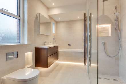 Kidmore Road, Caversham Heights, Image 26