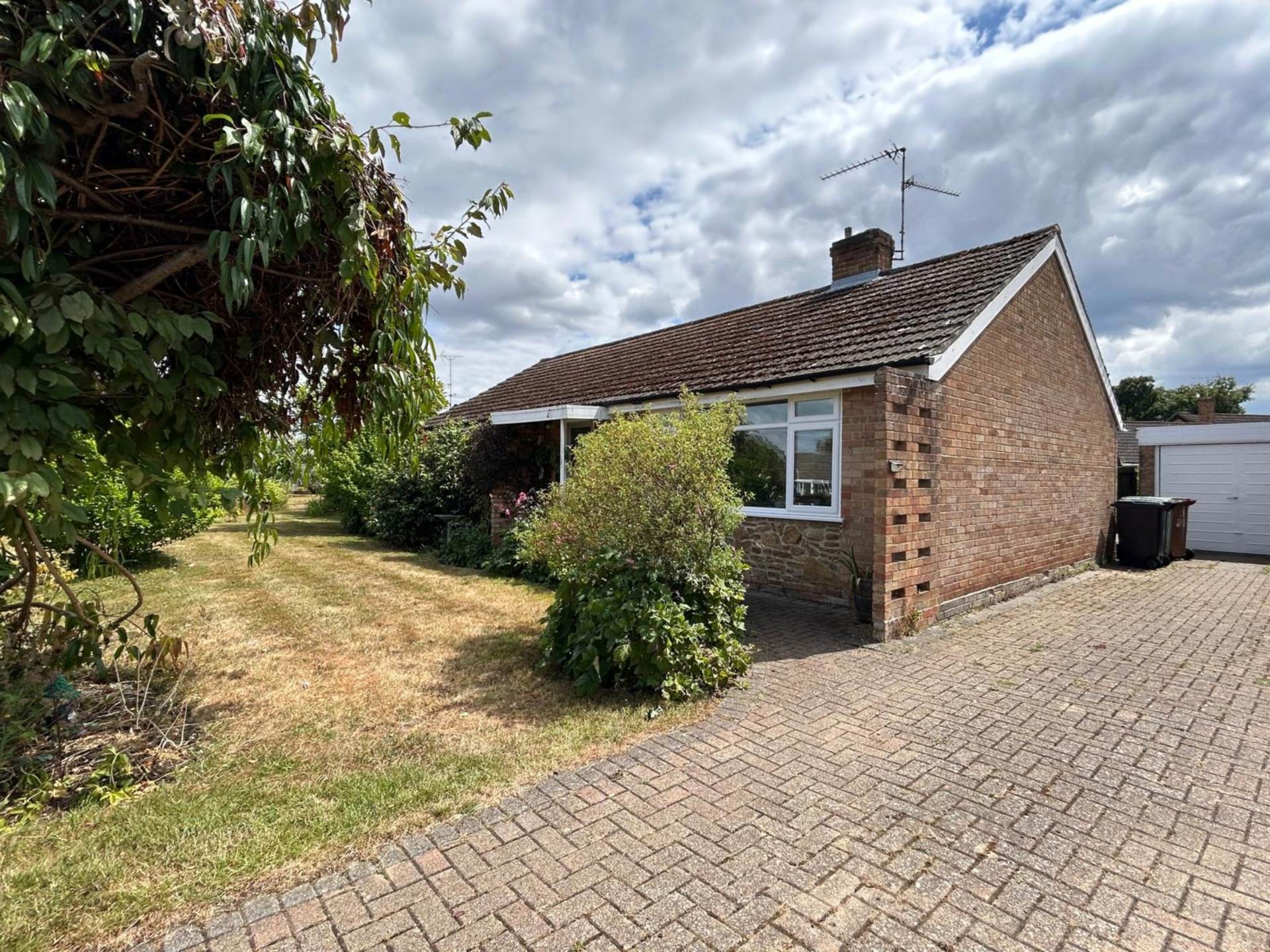 Westleigh Drive, Sonning Common, South Oxfordshire, Image 12