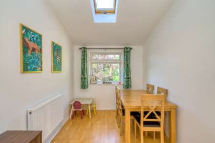 Badgers Rise, Caversham, Image 18