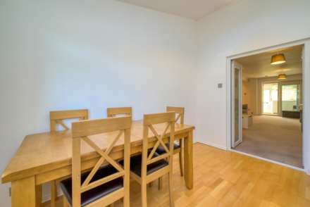 Badgers Rise, Caversham, Image 19