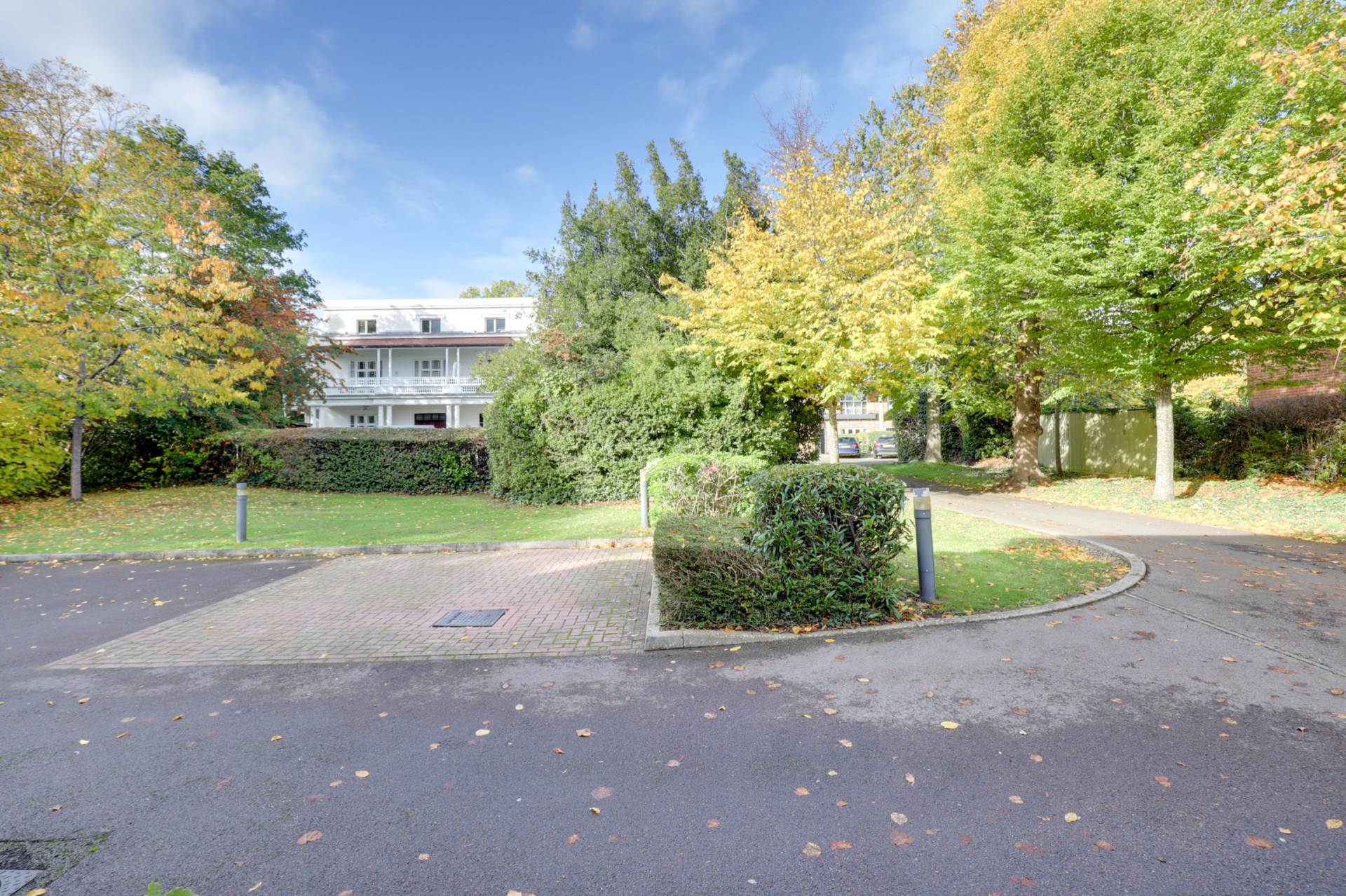 Notley Place, Emmer Green, Image 30