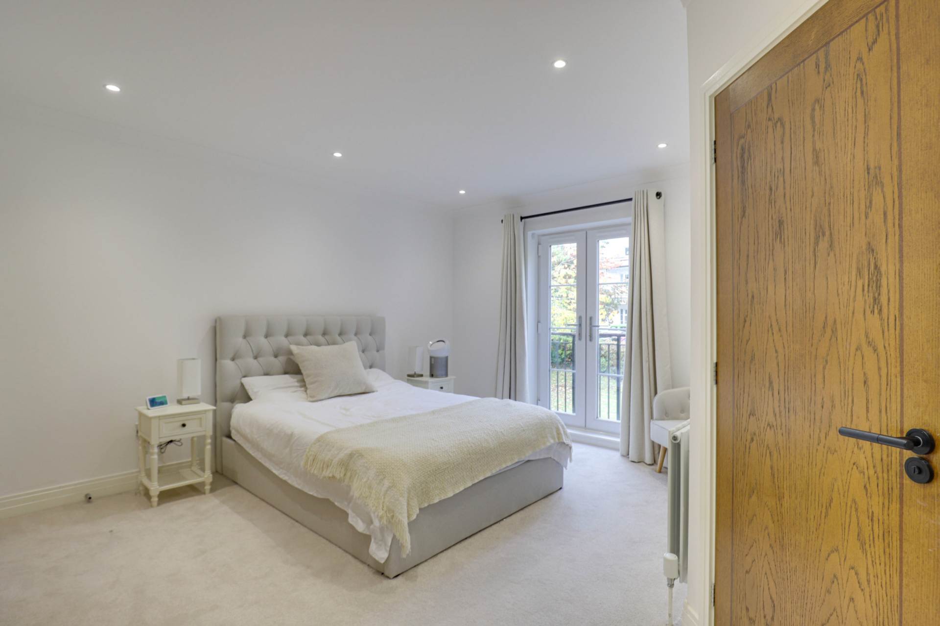 Notley Place, Emmer Green, Image 7