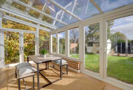 Notley Place, Emmer Green, Image 4