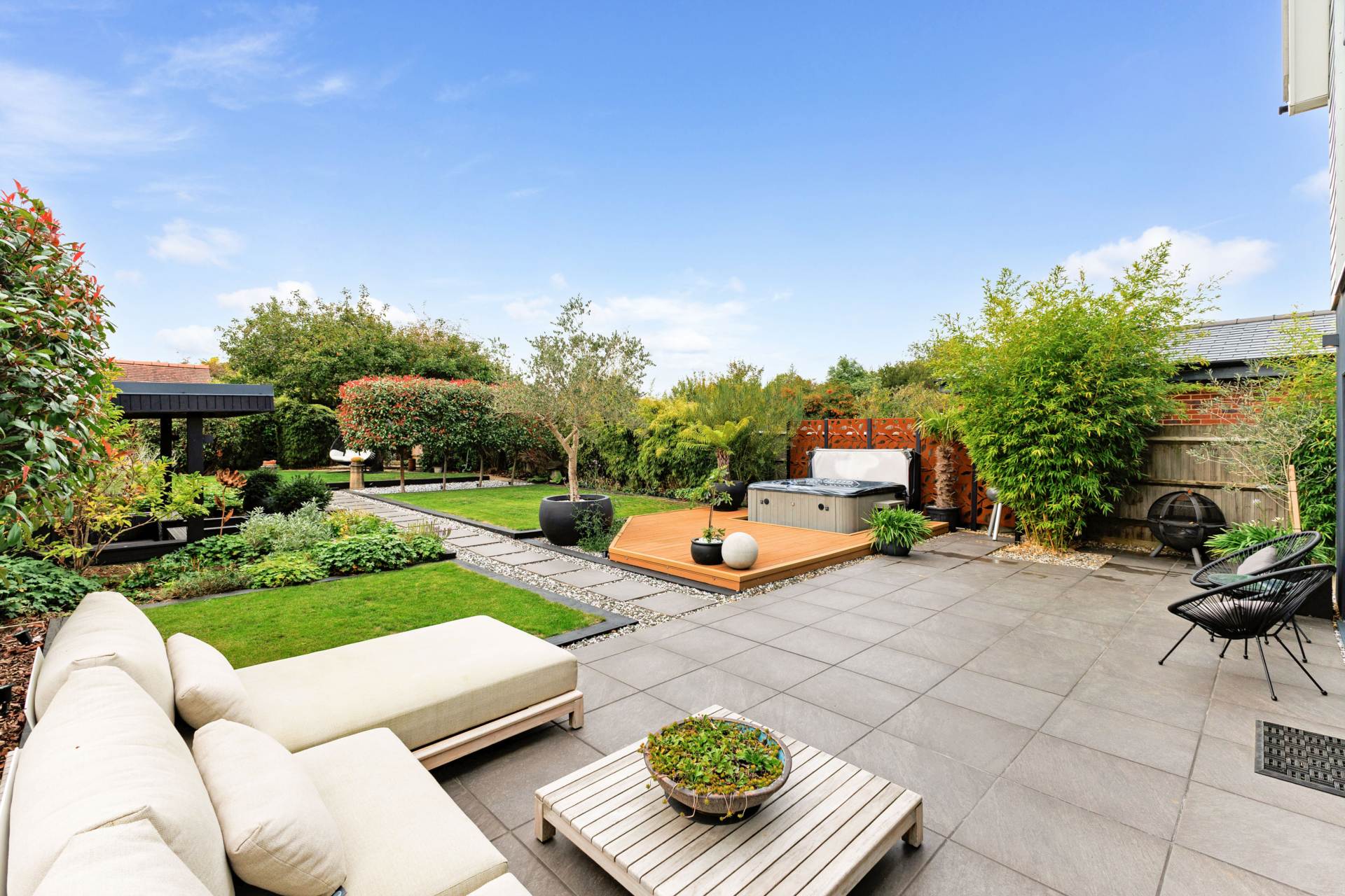 Upper Woodcote Road, Caversham Heights, Image 9