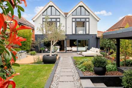 Upper Woodcote Road, Caversham Heights, Image 2