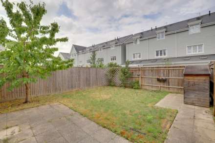 Massachusetts Place, Reading, Image 2
