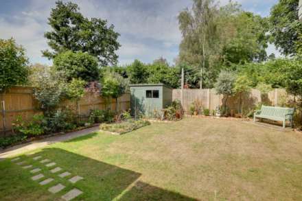 Orchard Avenue, Sonning Common, Image 21